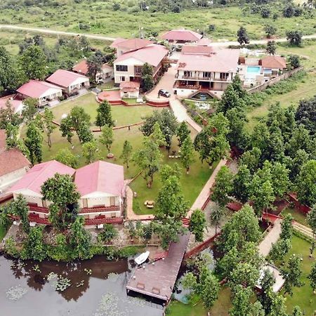 Kushal Palli Resorts- A Unit Of Pearltree Hotels & Resorts 푸룰리아 외부 사진
