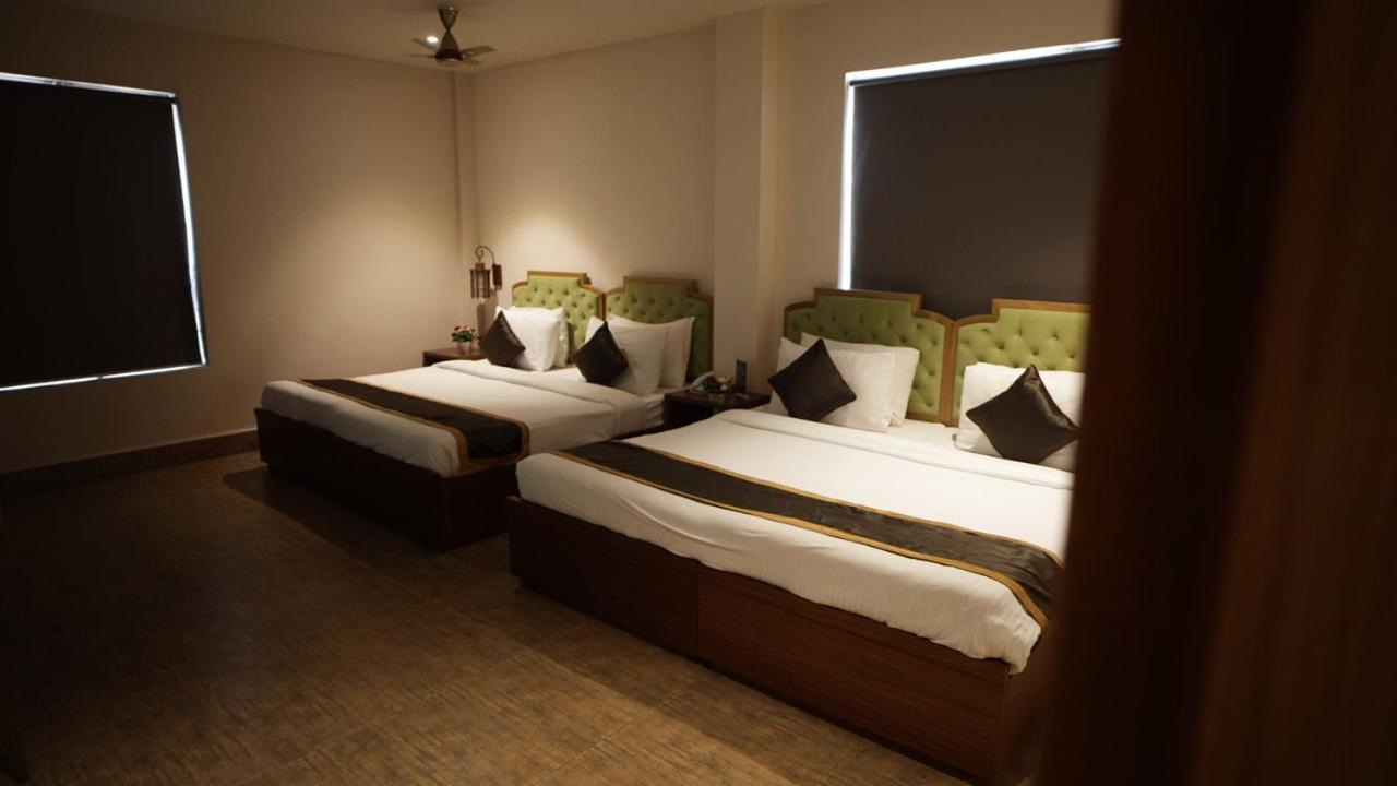 Kushal Palli Resorts- A Unit Of Pearltree Hotels & Resorts 푸룰리아 외부 사진