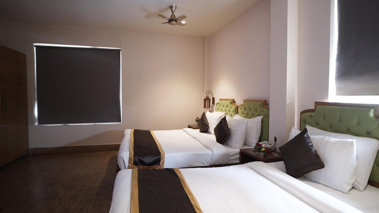 Kushal Palli Resorts- A Unit Of Pearltree Hotels & Resorts 푸룰리아 외부 사진