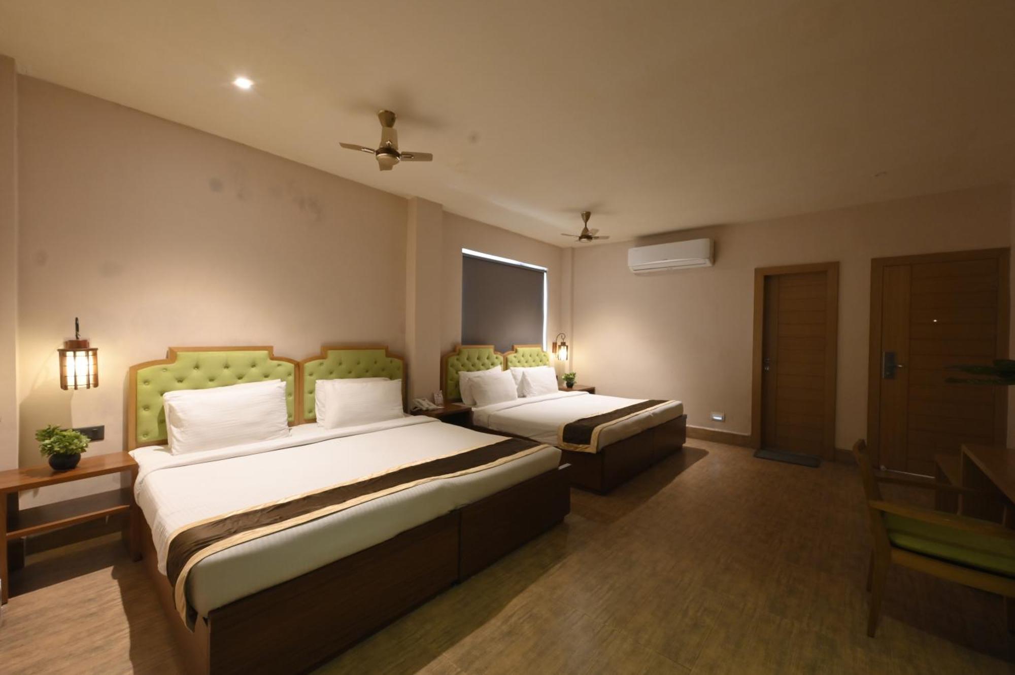 Kushal Palli Resorts- A Unit Of Pearltree Hotels & Resorts 푸룰리아 외부 사진