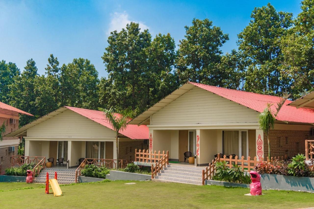 Kushal Palli Resorts- A Unit Of Pearltree Hotels & Resorts 푸룰리아 외부 사진